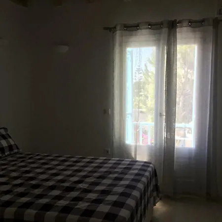 Mykonos Efis Maisonette Pszarú