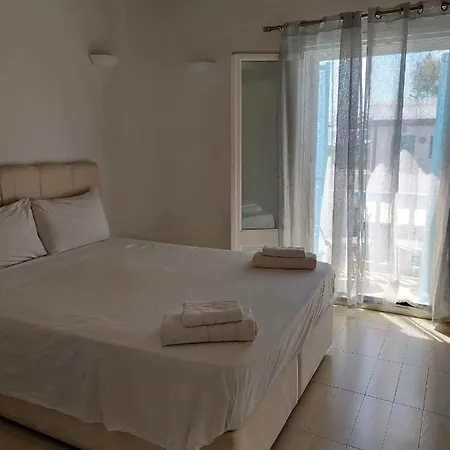 Mykonos Efis Maisonette Feriehus Psarrou